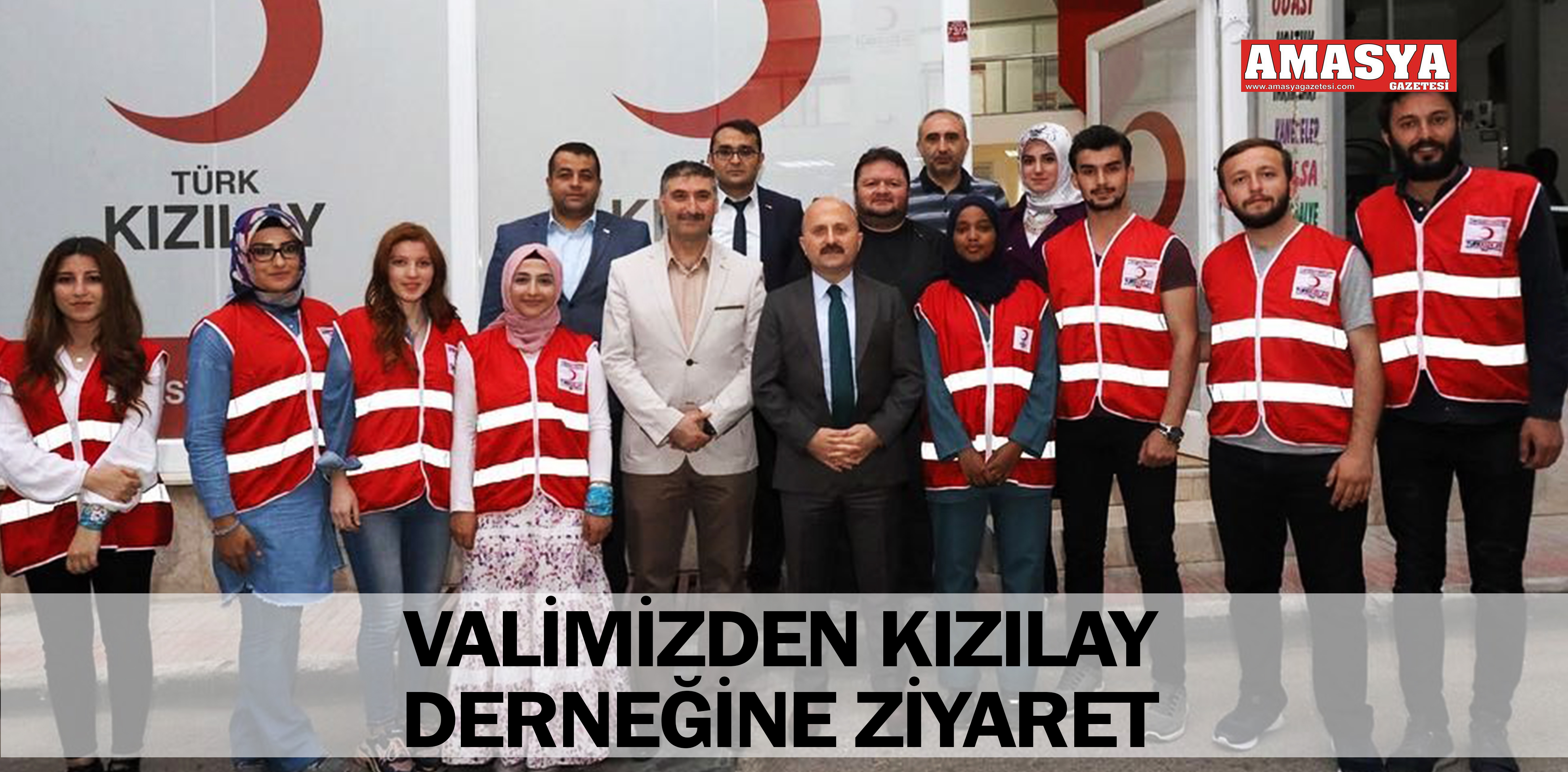 VALİMİZDEN KIZILAY DERNEĞİNE ZİYARET