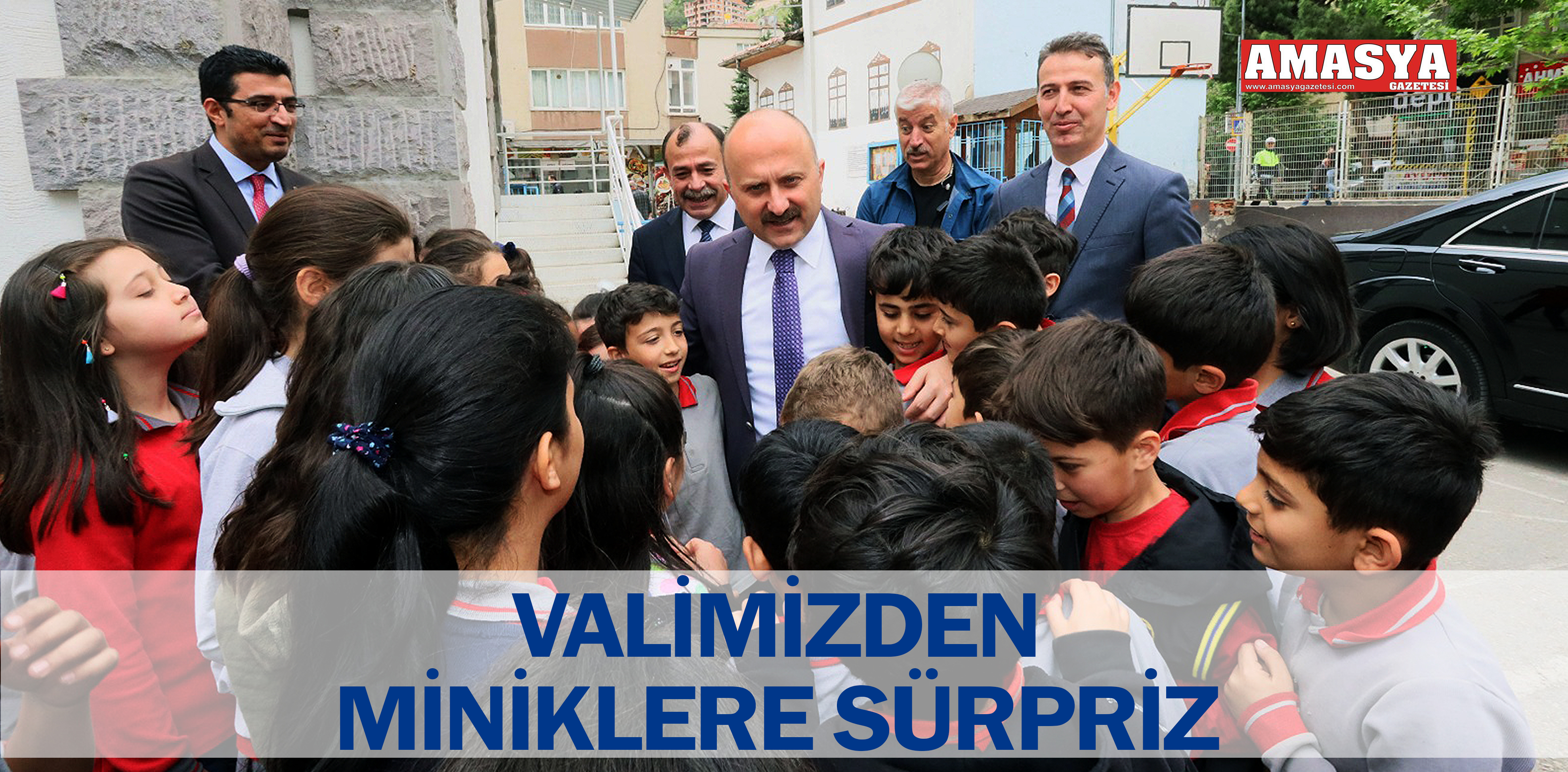 VALİMİZDEN MİNİKLERE SÜRPRİZ