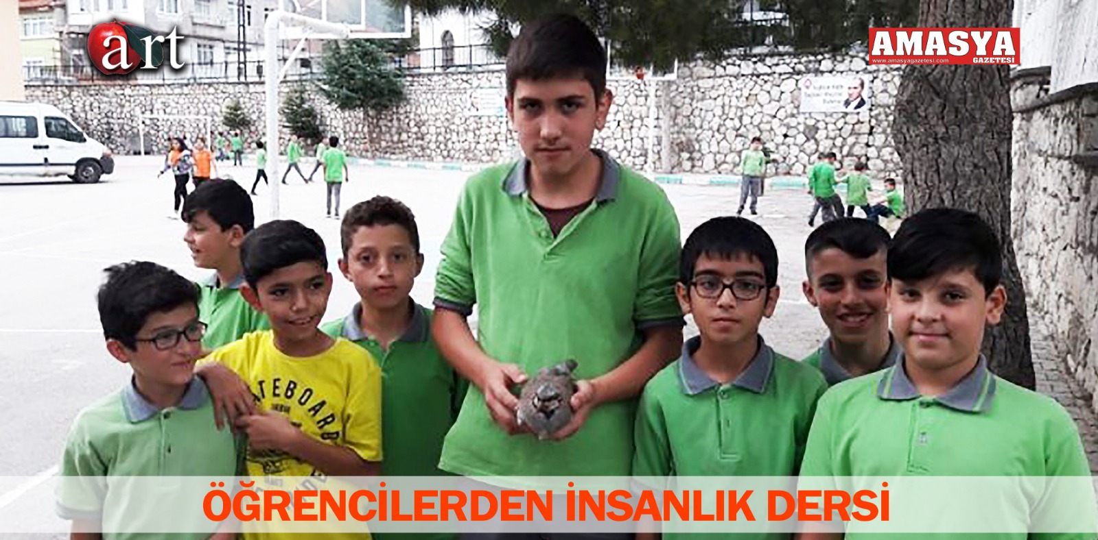 ÖĞRENCİLERDEN İNSANLIK DERSİ