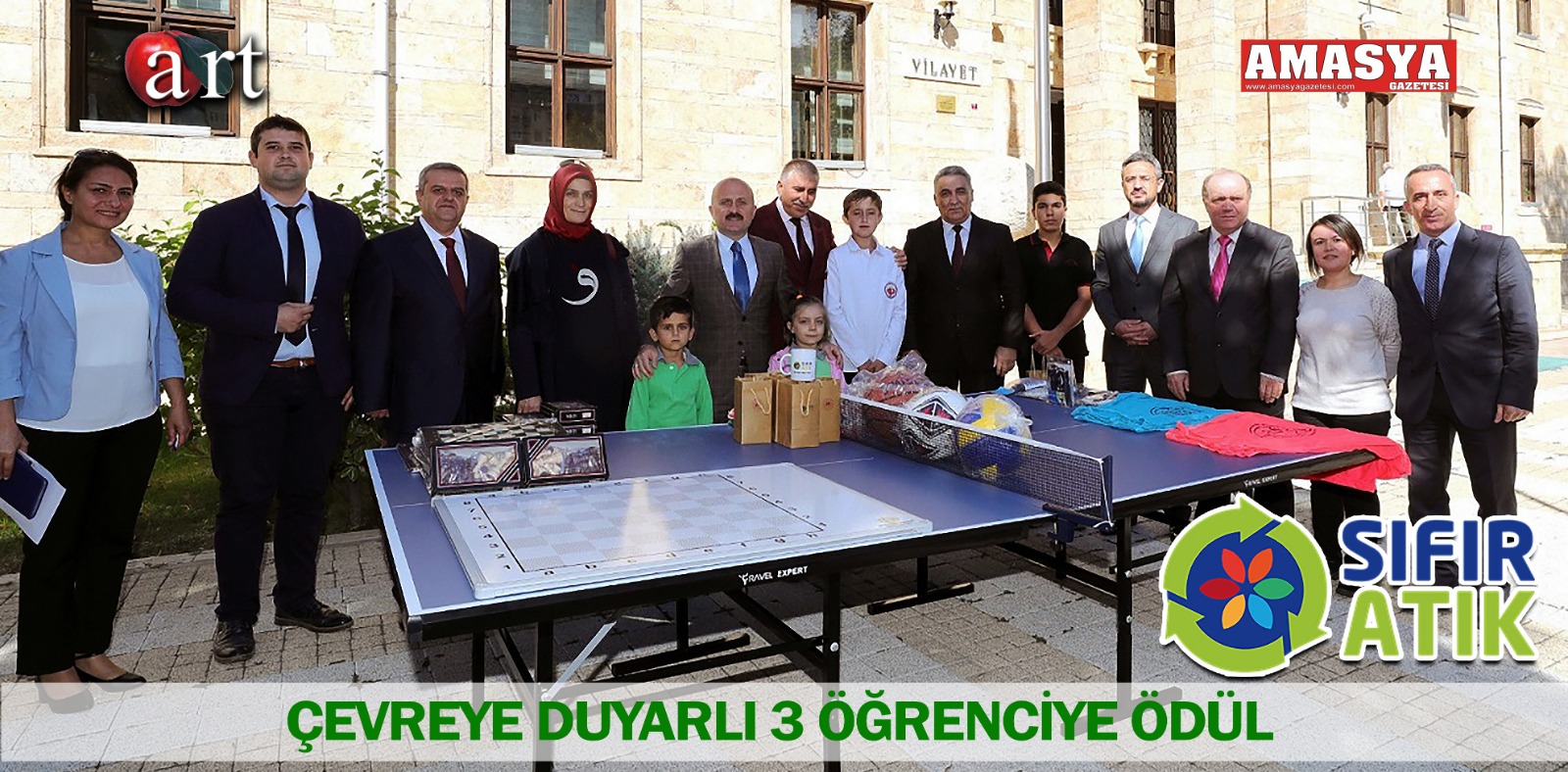 ÇEVREYE DUYARLI 3 ÖĞRENCİYE ÖDÜL