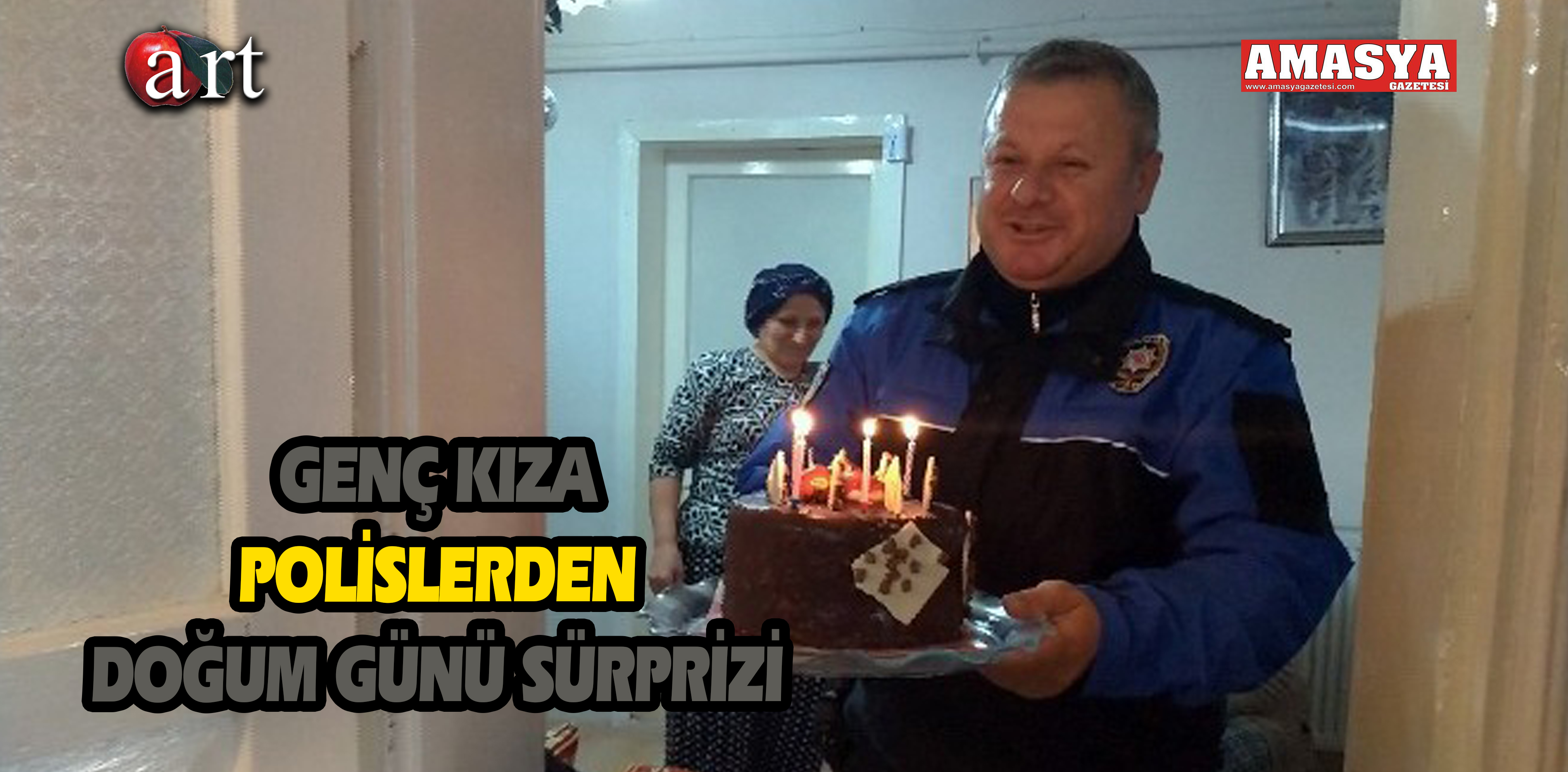 GENÇ KIZA POLİSLERDEN DOĞUM GÜNÜ SÜRPRİZİ