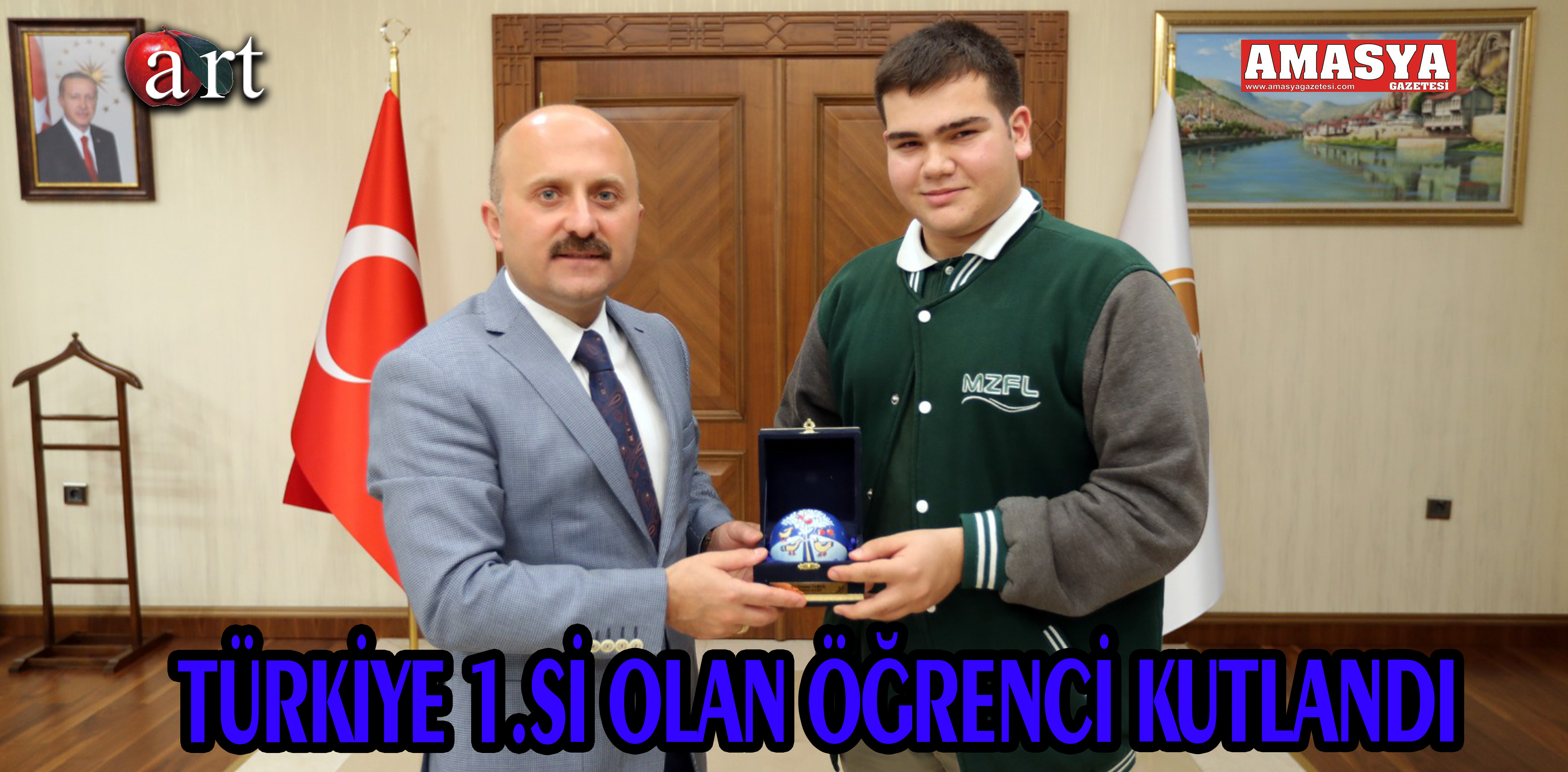 TÜRKİYE 1.Sİ OLAN ÖĞRENCİ KUTLANDI