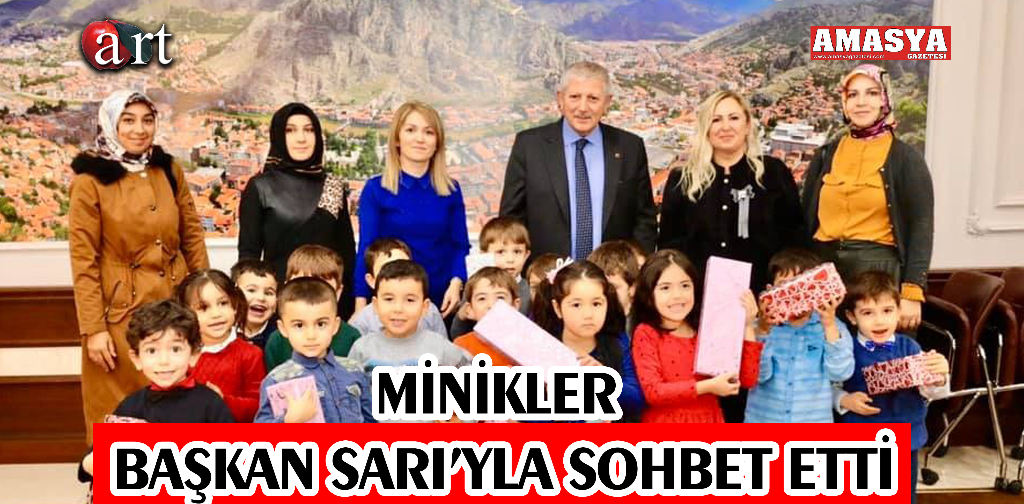 MİNİKLER BAŞKAN SARI’YLA SOHBET ETTİ