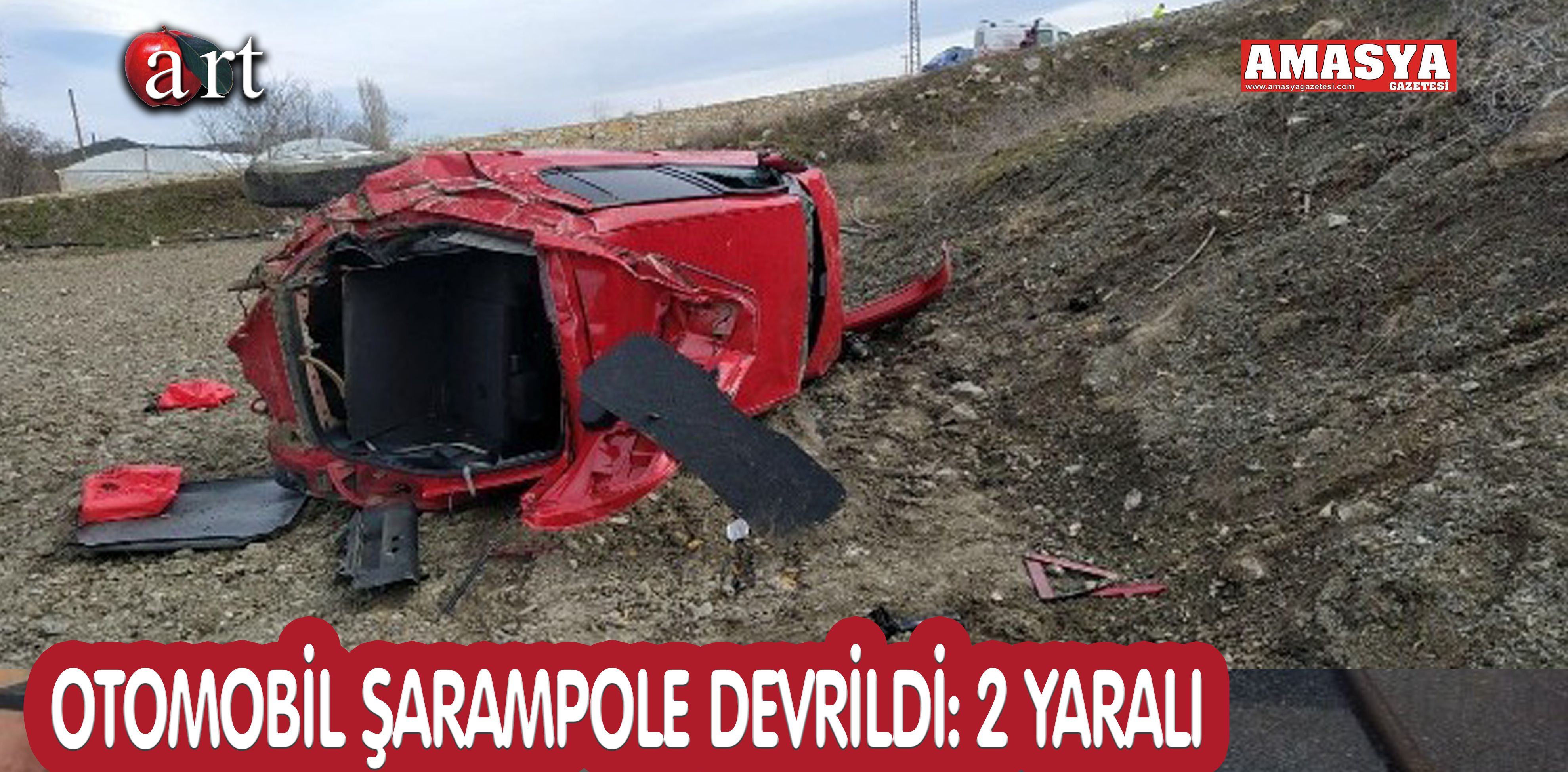 OTOMOBİL ŞARAMPOLE DEVRİLDİ: 2 YARALI