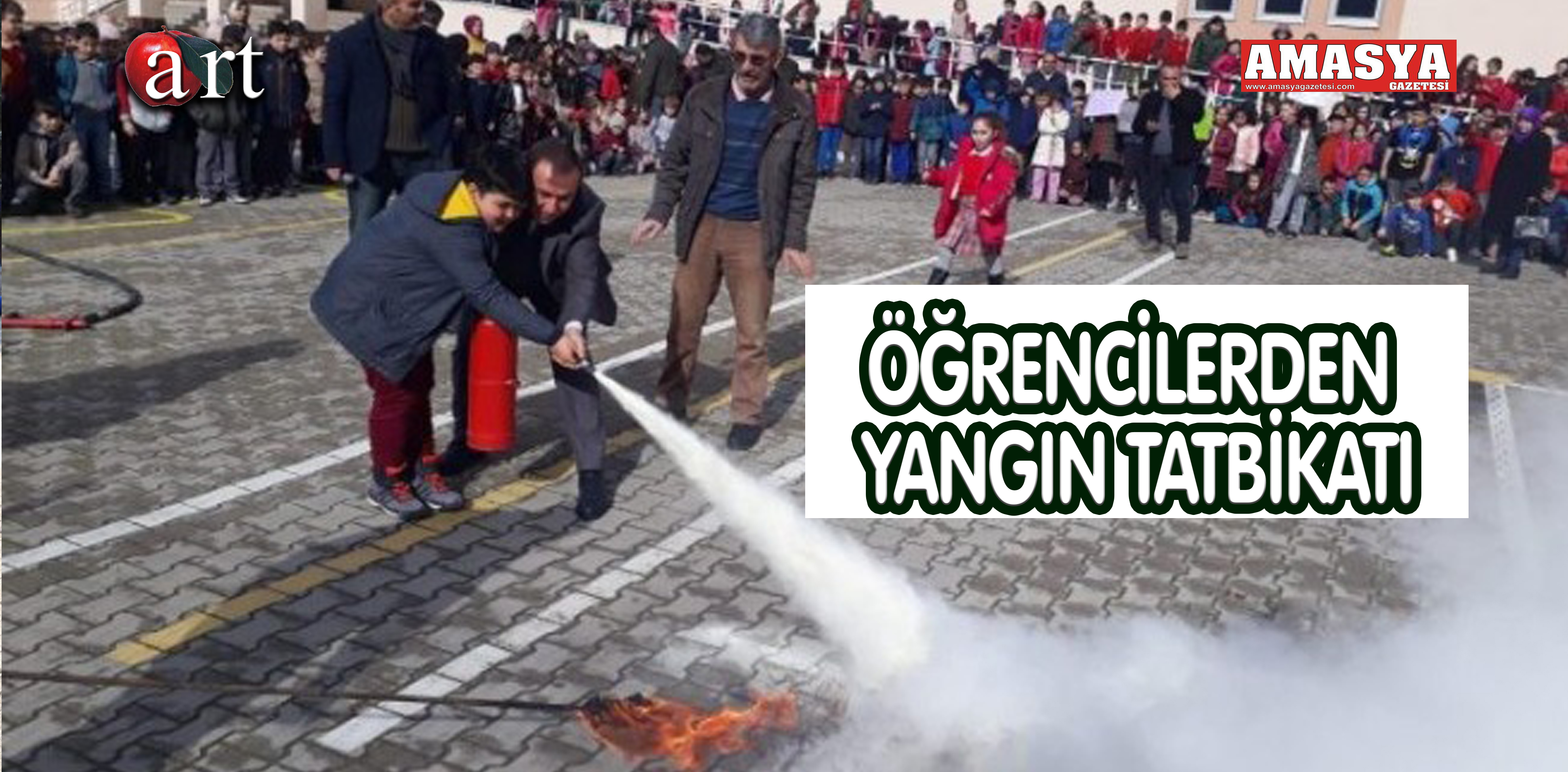 ÖĞRENCİLERDEN YANGIN TATBİKATI