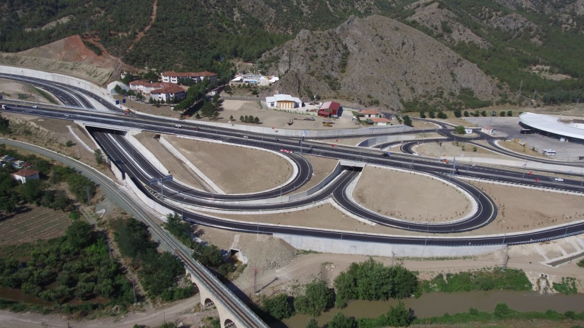 AMASYA ÇEVRE YOLU BÖLGE EKONOMİSİNE CAN SUYU OLDU