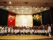 Amasya Üniversitesinde Önlük Giydirme Programı Yapıldı