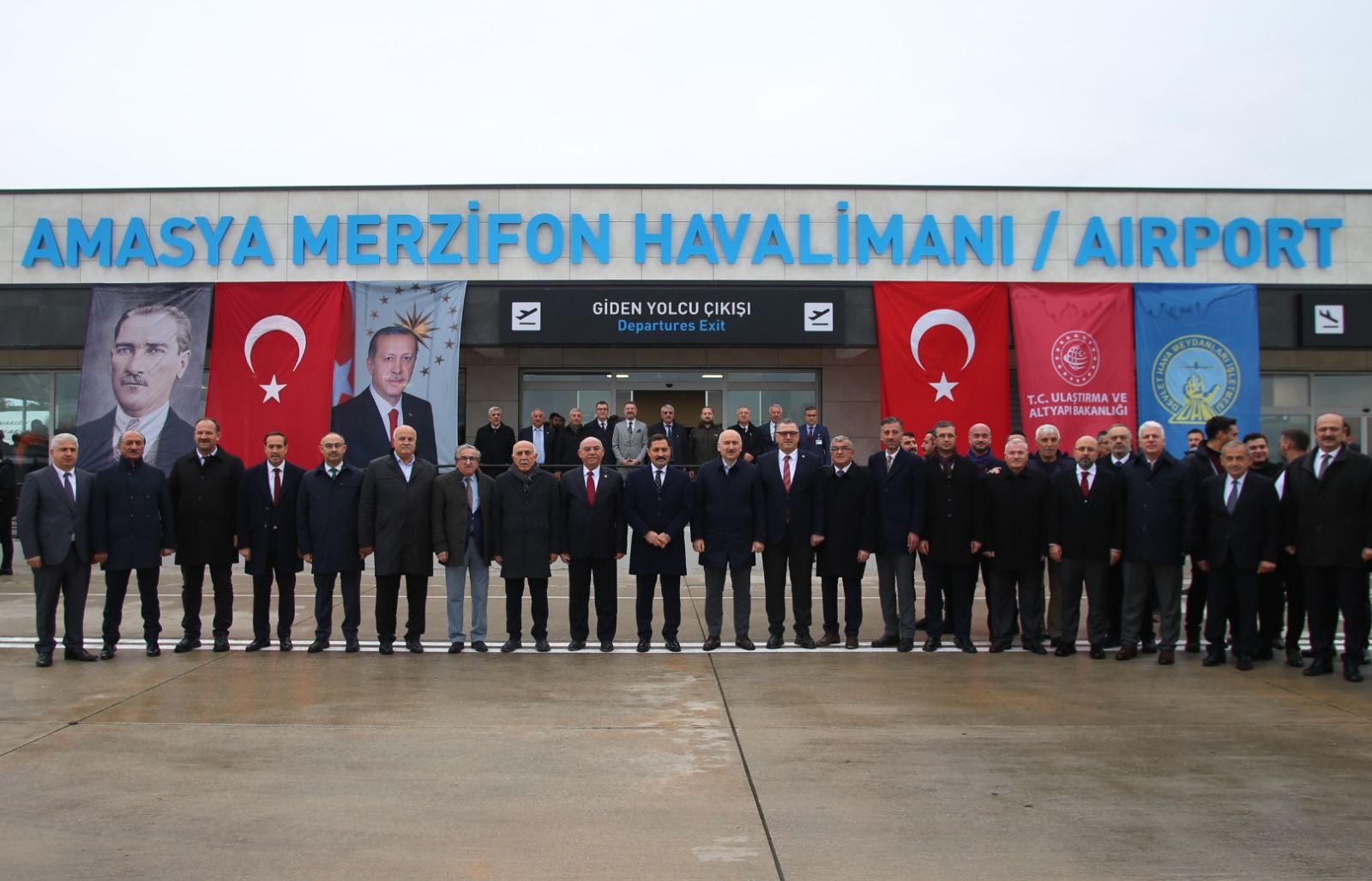 MERZİFON HAVALİMANI YENİ TERMİNAL BİNASININ AÇILIŞI GERÇEKLEŞTİRİLDİ