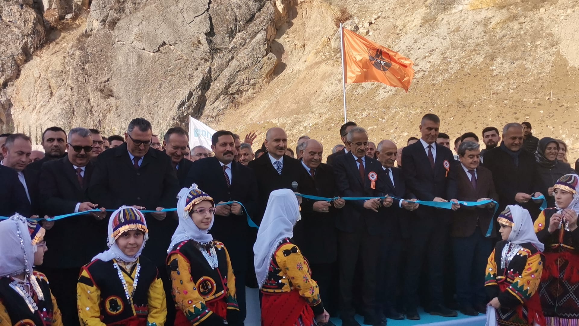 Amasya Badal Tüneli Törenle Hizmete Açıldı