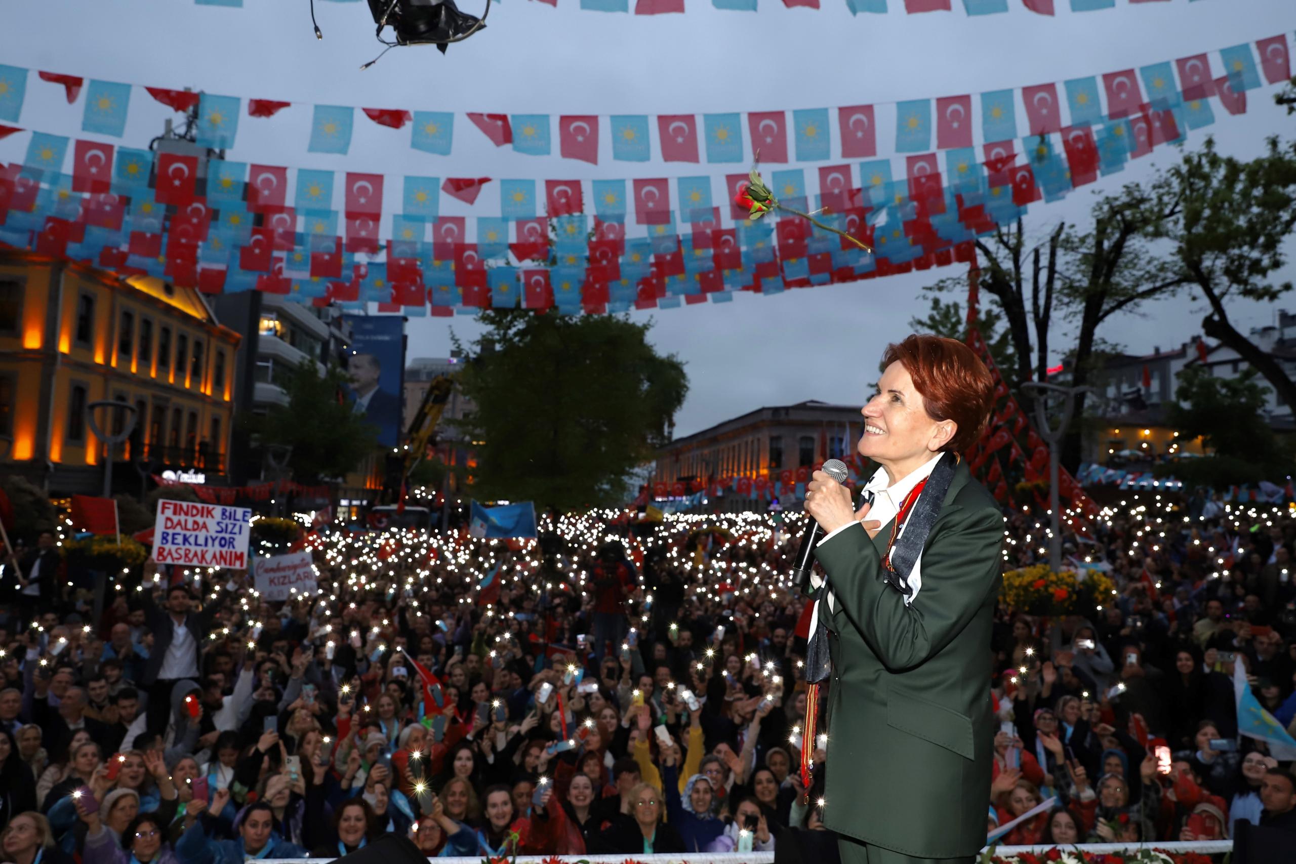 İYİ PARTİ GENEL BAŞKANI MERAL AKŞENER TRABZON’DAYDI;