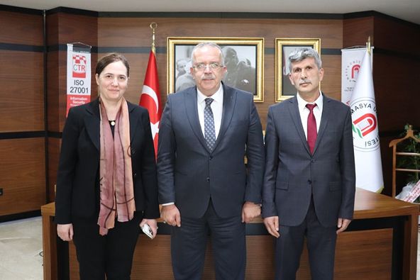 Sağlık Bilimleri Fakültesi Dekanlığına Vekaleten Prof. Dr. Mehmet Topal Atandı.