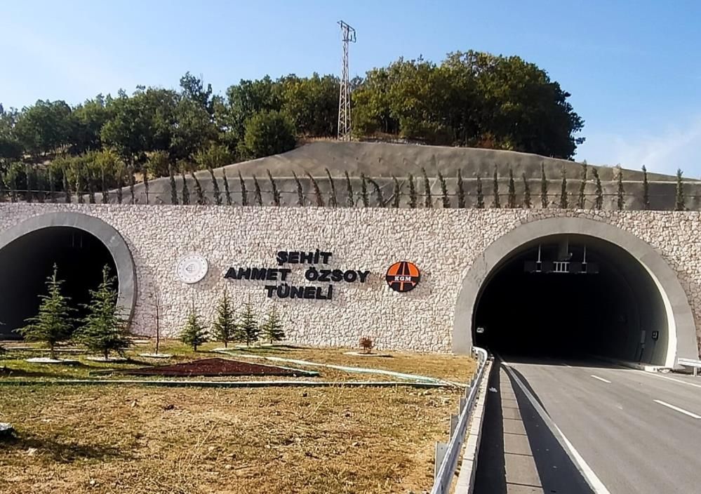 AMASYA’DAKİ TÜNELE 15  TEMMUZ  ŞEHİDİNİN ADI VERİLDİ